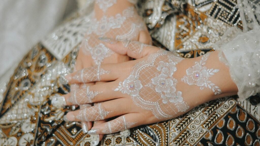 White Henna Trend